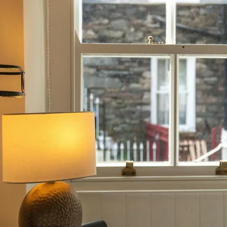 Nook - Gorgeous Decor